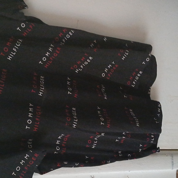Men's Tommy hilfiger size M colors black white and red - Picture 6 of 9